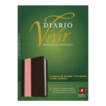 DIARIO VIVIR BIBLIA DE ESTUDIO ROSA/CAFÉ NTV